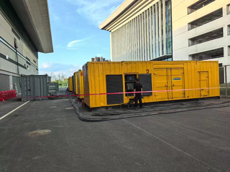 老城镇柴油发电机冬季保养注意事项？